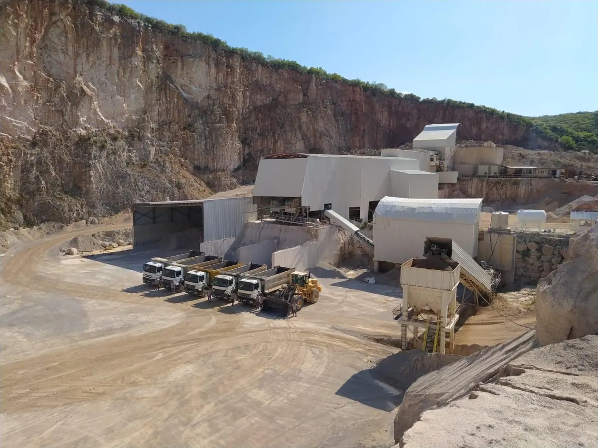 Bemaş üretim tesisi ve agrega işleme sahası